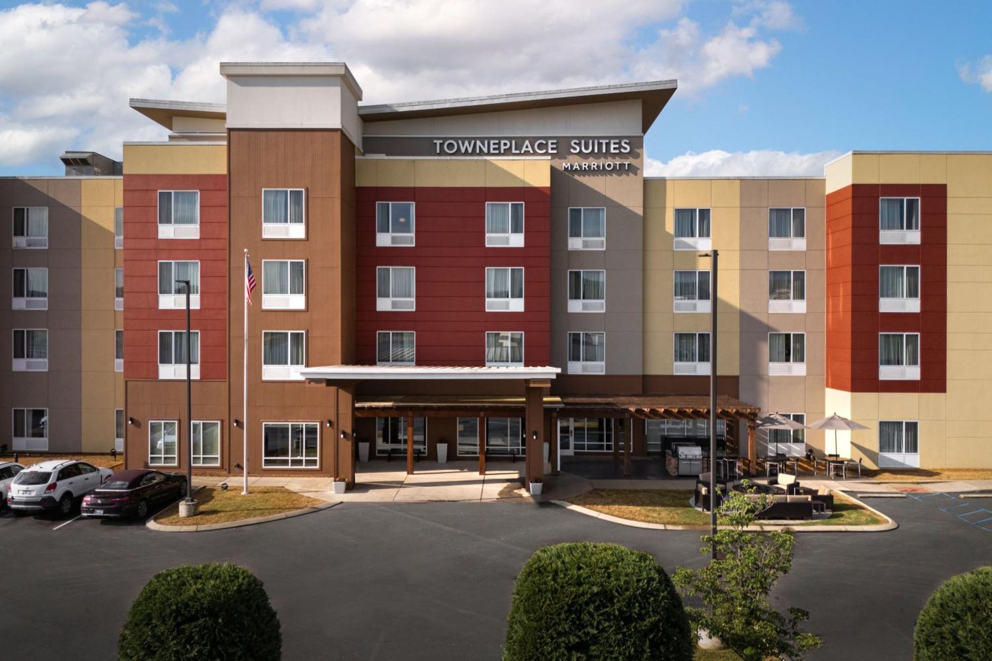 Towneplace Suites By Marriott Cleveland Exterior foto